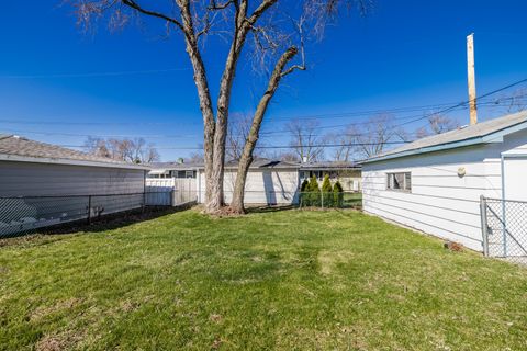 Tiny photo for 65 Indianwood Drive, Thornton, IL 60476 (MLS # 12621440)