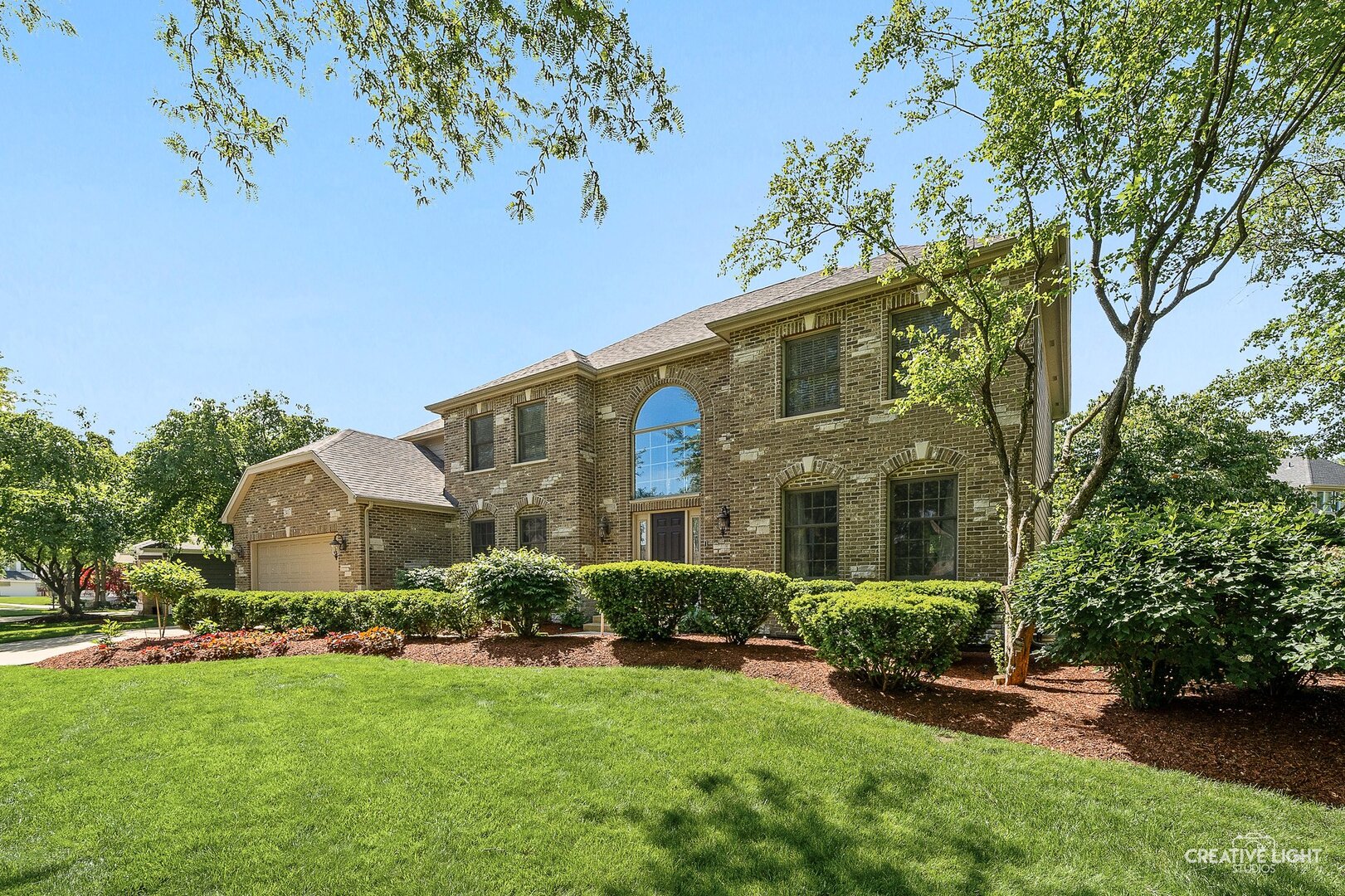 2417 Wentworth Lane