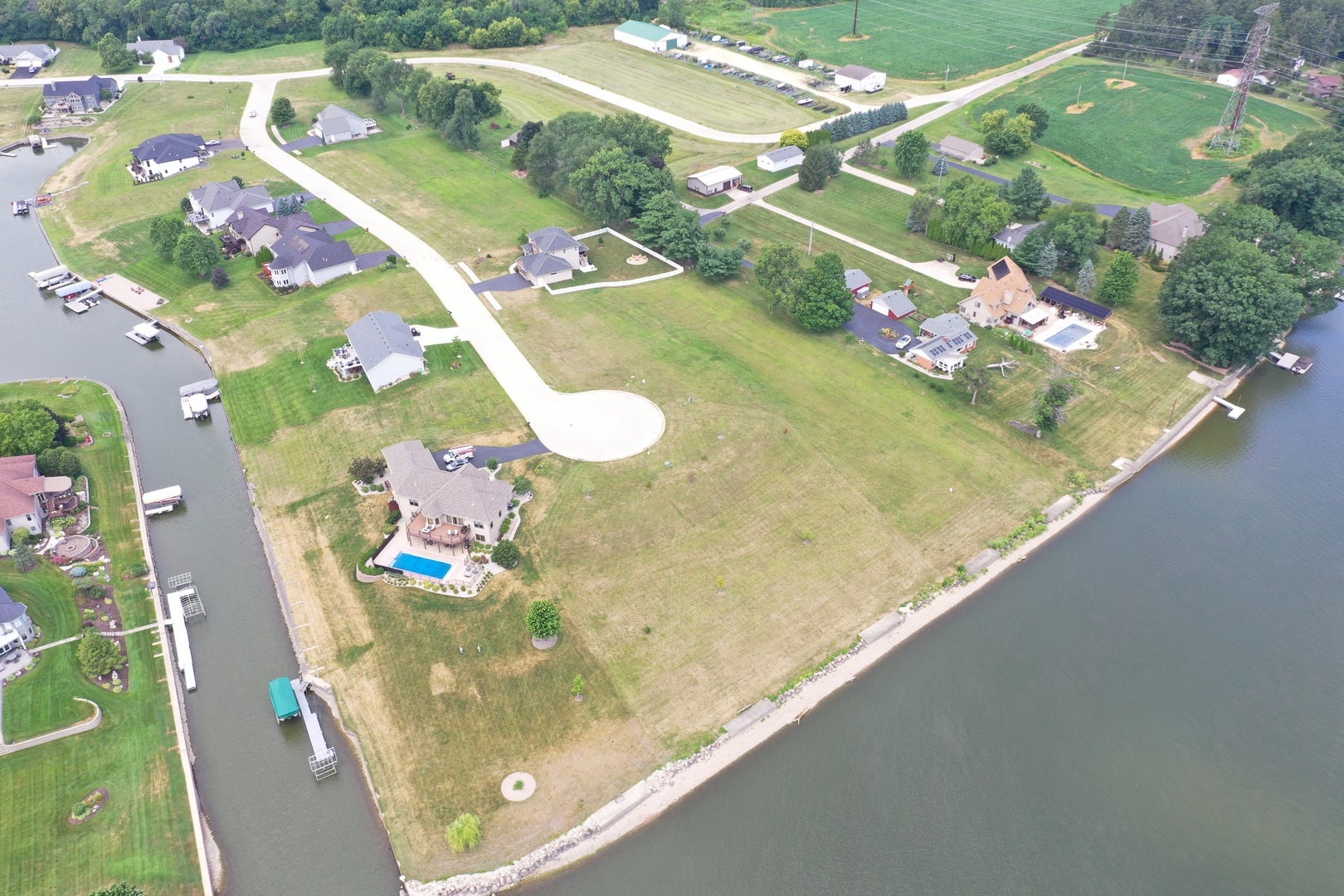 1272 Summerland Key