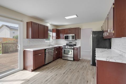 Tiny photo for 1413 Skylark Lane, Plainfield, IL 60586 (MLS # 12657805)