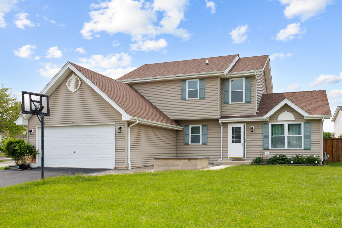 1413 Skylark Lane