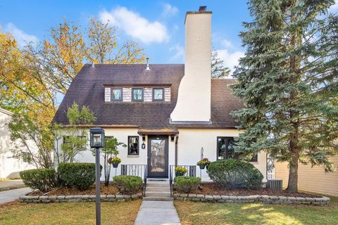 30 Richmond Avenue La Grange Park IL 60526