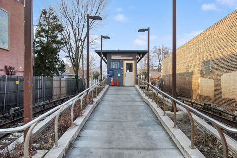 Tiny photo for 4852 N Sacramento Avenue #3, Chicago, IL 60625 (MLS # 12489314)