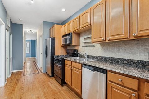 Tiny photo for 4852 N Sacramento Avenue #3, Chicago, IL 60625 (MLS # 12489314)