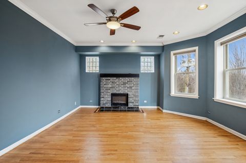 Tiny photo for 4852 N Sacramento Avenue #3, Chicago, IL 60625 (MLS # 12489314)