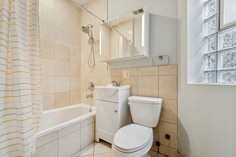 Tiny photo for 4852 N Sacramento Avenue #3, Chicago, IL 60625 (MLS # 12489314)