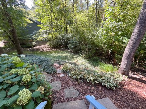 Tiny photo for 462 Kelly Lane, Crystal Lake, IL 60012 (MLS # 12469850)