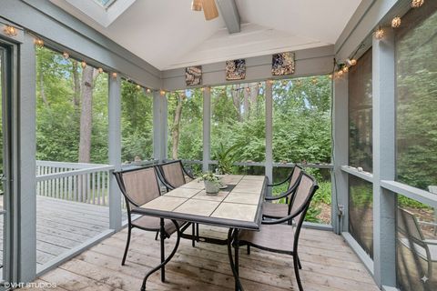 Tiny photo for 462 Kelly Lane, Crystal Lake, IL 60012 (MLS # 12469850)