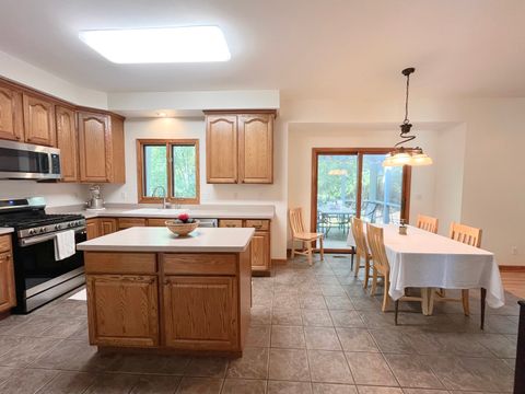 Tiny photo for 462 Kelly Lane, Crystal Lake, IL 60012 (MLS # 12469850)