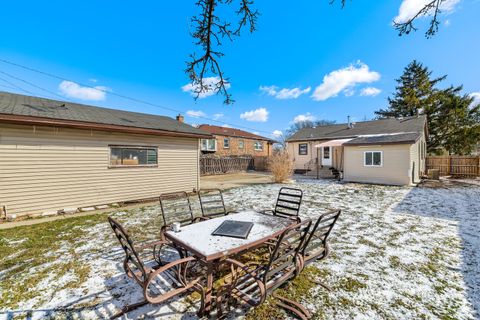 Tiny photo for 7830 Neenah Avenue, Burbank, IL 60459 (MLS # 12595976)