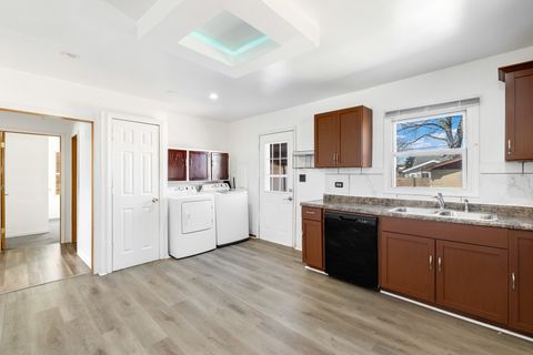 Tiny photo for 7830 Neenah Avenue, Burbank, IL 60459 (MLS # 12595976)