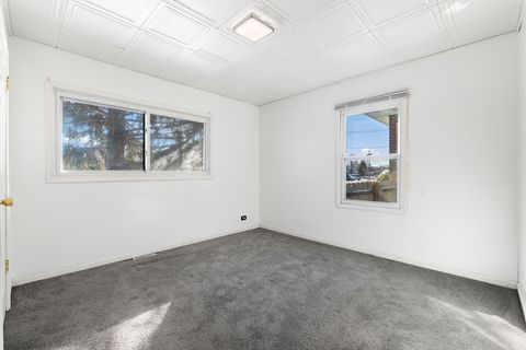 Tiny photo for 7830 Neenah Avenue, Burbank, IL 60459 (MLS # 12595976)