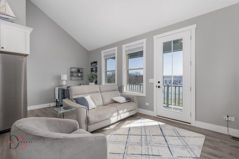 Tiny photo for 100 Great Loop Drive #34, Ottawa, IL 61350 (MLS # 12598160)