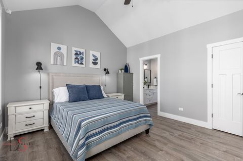 Tiny photo for 100 Great Loop Drive #34, Ottawa, IL 61350 (MLS # 12598160)