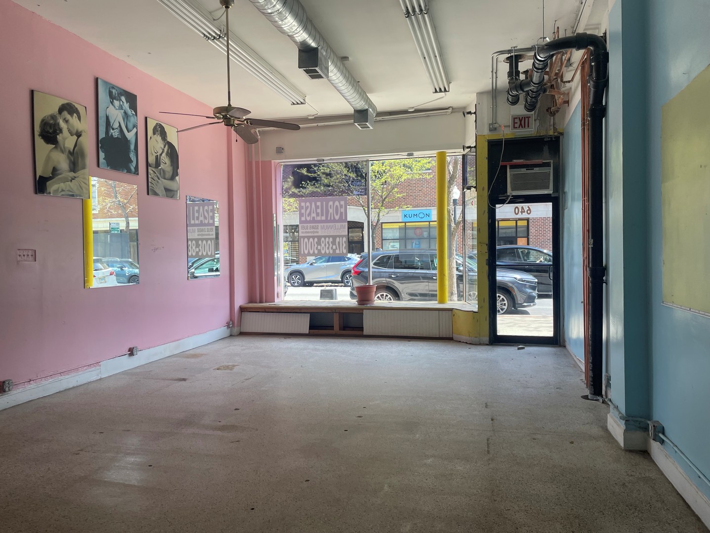 5632-52 N Clark Street 1550