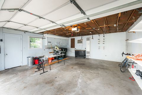 Tiny photo for 679 W Elk Grove Boulevard, Elk Grove Village, IL 60007 (MLS # 12493406)