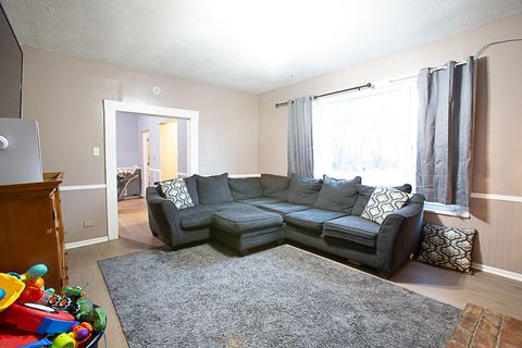 Tiny photo for 33574 Oak Street, Chenoa, IL 61726 (MLS # 12549839)