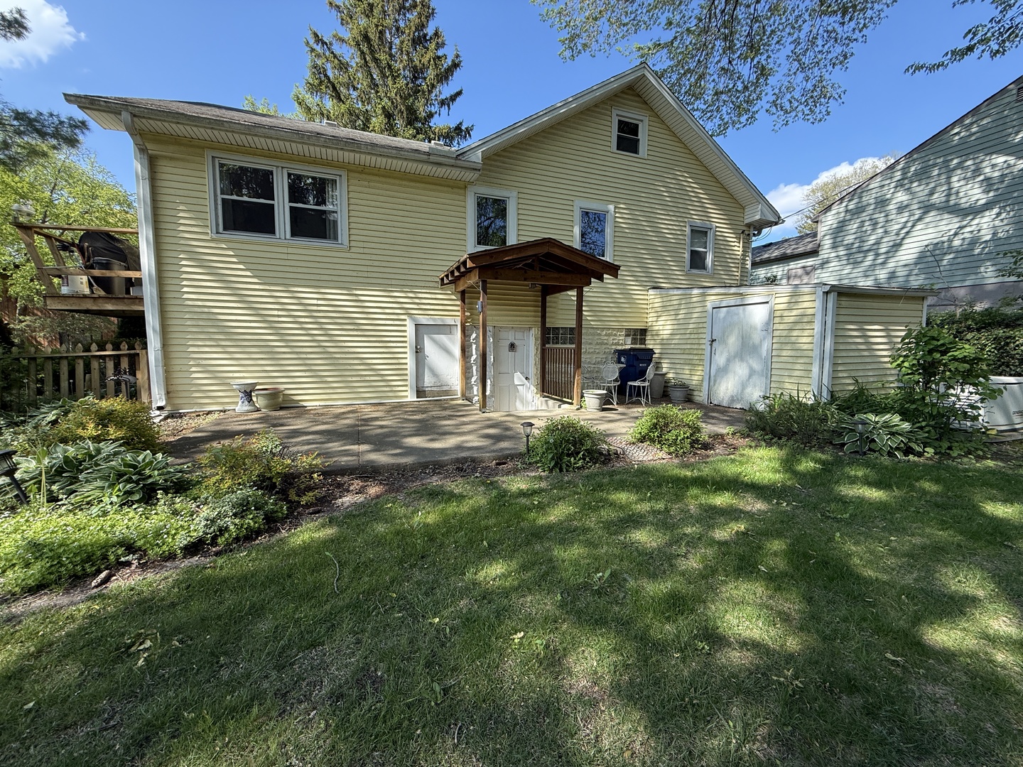 28593 W Fox River Drive