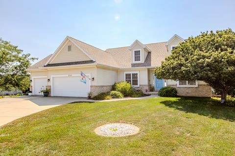 Tiny photo for 2334 CASCADE Court, Normal, IL 61761 (MLS # 12713562)