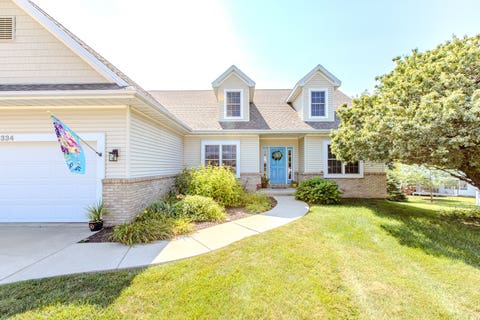Tiny photo for 2334 CASCADE Court, Normal, IL 61761 (MLS # 12713562)
