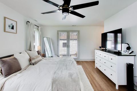 Tiny photo for 456 Lowell Avenue, Glen Ellyn, IL 60137 (MLS # 12622829)