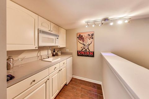 Tiny photo for 498 Calvin Court, Gurnee, IL 60031 (MLS # 12468697)