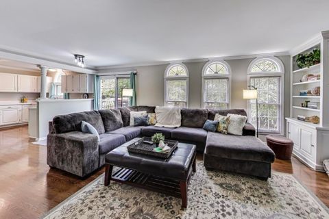 Tiny photo for 498 Calvin Court, Gurnee, IL 60031 (MLS # 12468697)