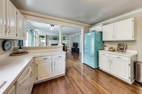 Tiny photo for 498 Calvin Court, Gurnee, IL 60031 (MLS # 12468697)