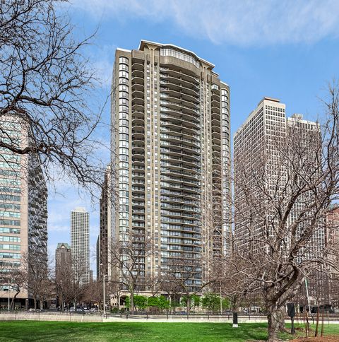 Photo of 1040 N Lake Shore Drive #37A, Chicago, IL 60611 (MLS # 12618954)