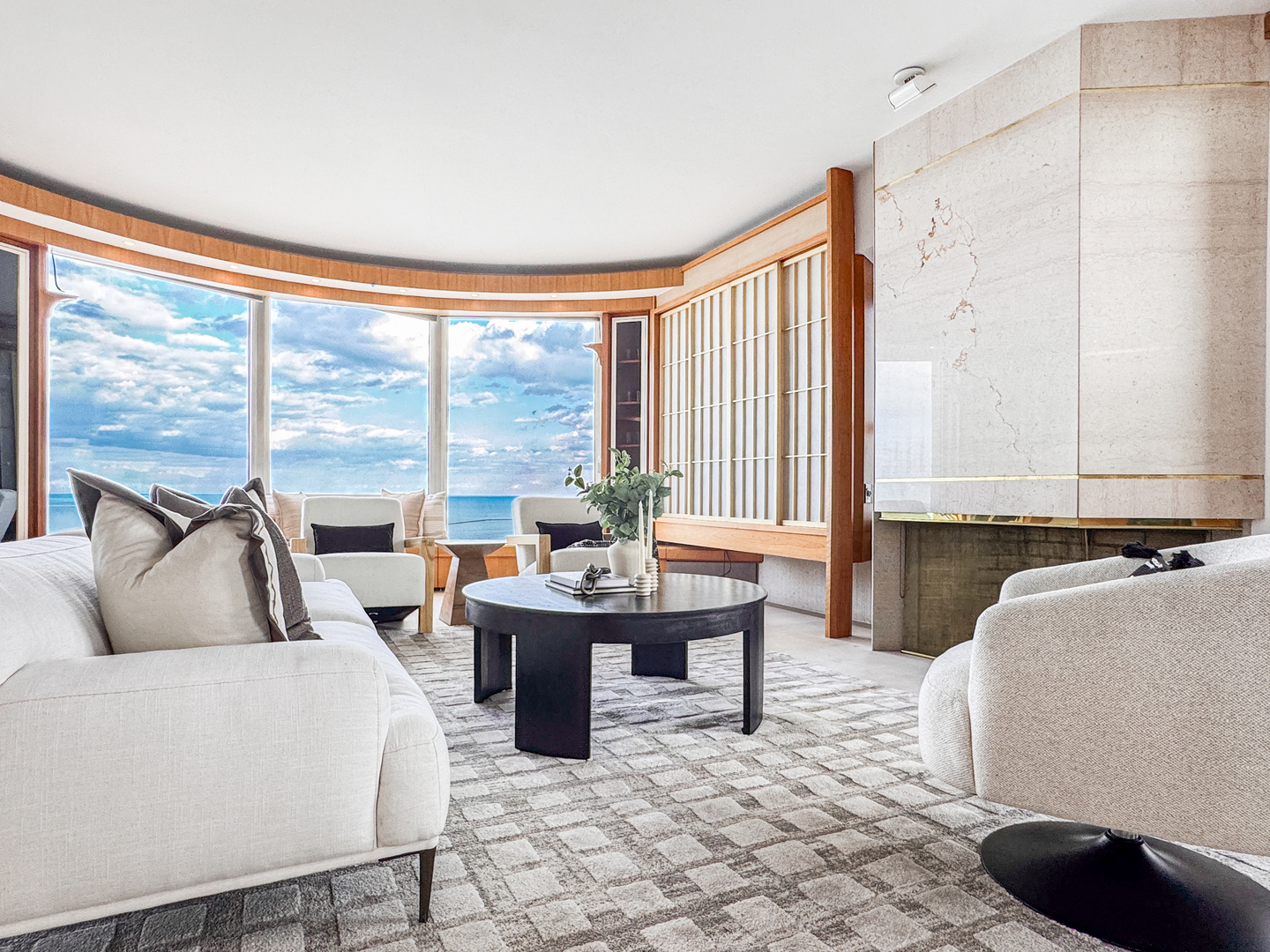 1040 N Lake Shore Drive 37A