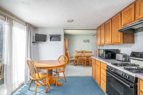 Tiny photo for 1222 7th Avenue Court, Silvis, IL 61282 (MLS # 12588267)