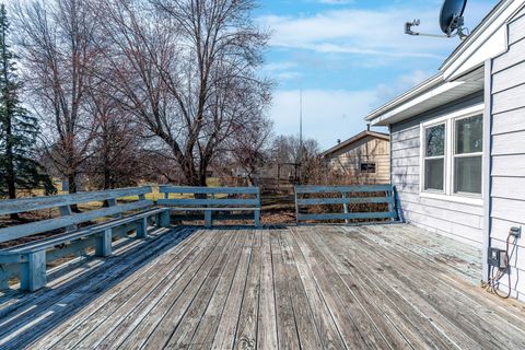 Tiny photo for 1222 7th Avenue Court, Silvis, IL 61282 (MLS # 12588267)