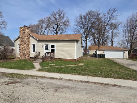Photo of 170 W Maple Street, Coal City, IL 60416 (MLS # 12602282)