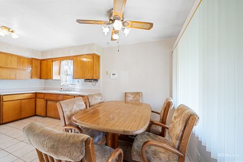 Tiny photo for 15056 Wabash Avenue, South Holland, IL 60473 (MLS # 12517884)