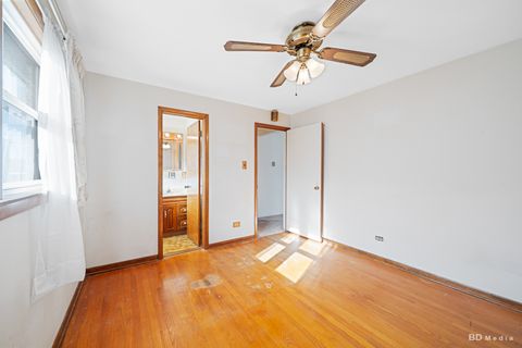 Tiny photo for 15056 Wabash Avenue, South Holland, IL 60473 (MLS # 12517884)