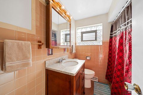 Tiny photo for 15056 Wabash Avenue, South Holland, IL 60473 (MLS # 12517884)