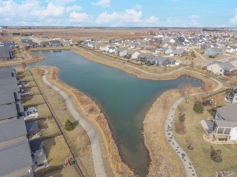 Tiny photo for 2501 Fieldstone Court, Normal, IL 61761 (MLS # 12570126)