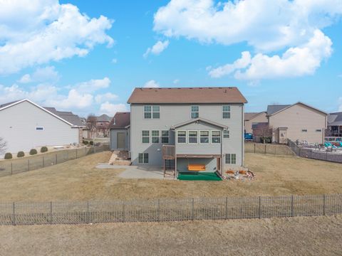 Tiny photo for 2501 Fieldstone Court, Normal, IL 61761 (MLS # 12570126)