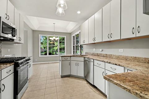 Tiny photo for 501 Ashbury Court, Lemont, IL 60439 (MLS # 12722461)