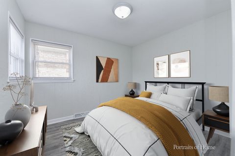 Tiny photo for 3834 WISCONSIN Avenue, Berwyn, IL 60402 (MLS # 12449951)