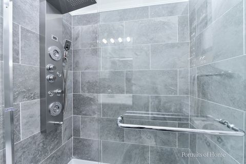 Tiny photo for 3834 WISCONSIN Avenue, Berwyn, IL 60402 (MLS # 12449951)
