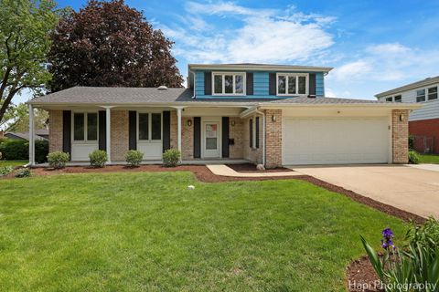 2349 Greenwood Road Glenview IL 60026