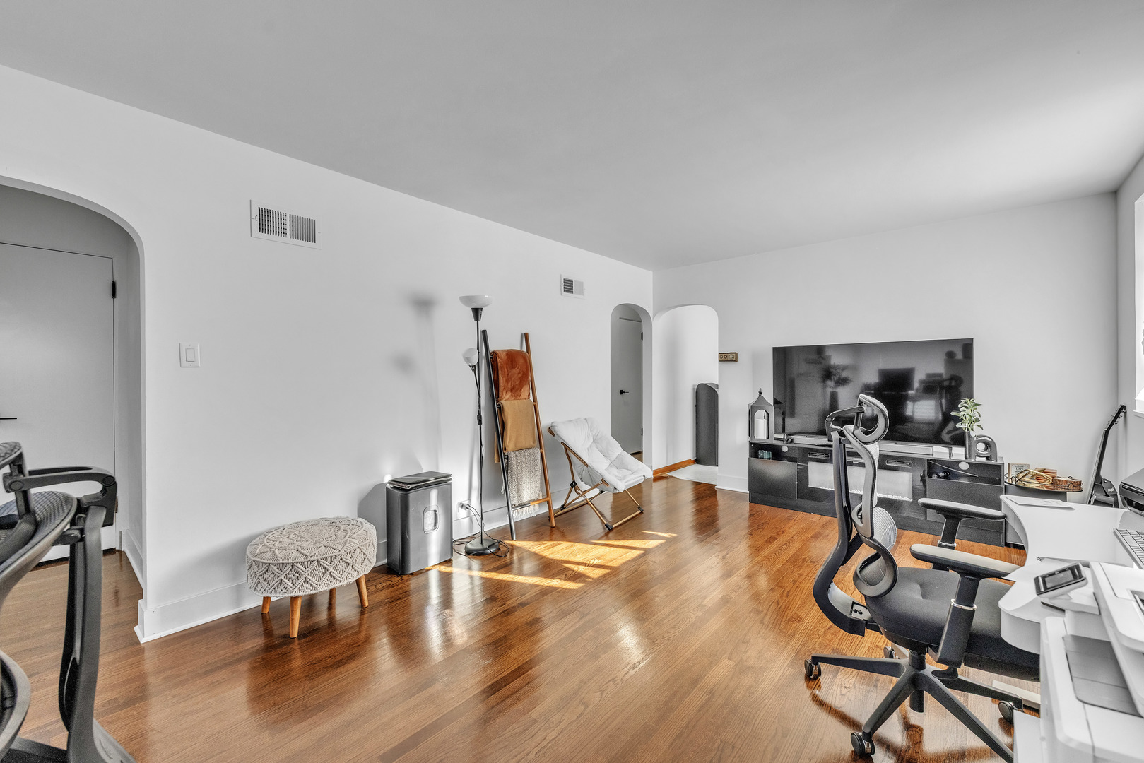 3617 W 80th Place