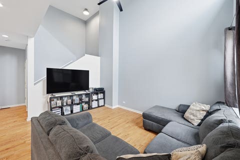 Tiny photo for 1274 Walnut Glen Drive, Crystal Lake, IL 60014 (MLS # 12681048)