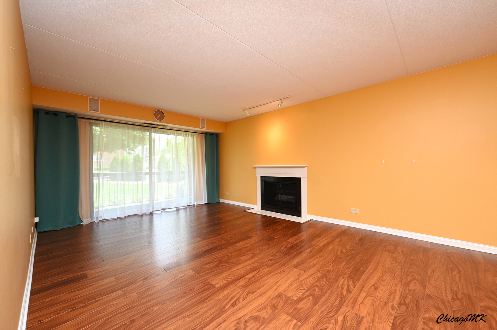 620 S York Road 101