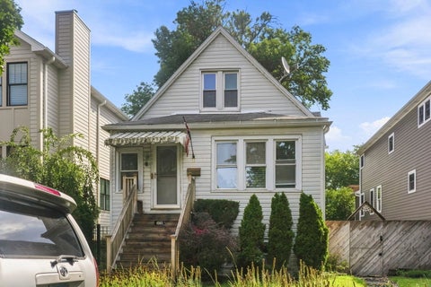 Photo of 4043 N ALBANY Avenue, Chicago, IL 60618 (MLS # 12738781)