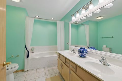 Tiny photo for 18330 Pond View Court, Tinley Park, IL 60477 (MLS # 12453682)