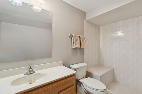 Tiny photo for 18330 Pond View Court, Tinley Park, IL 60477 (MLS # 12453682)