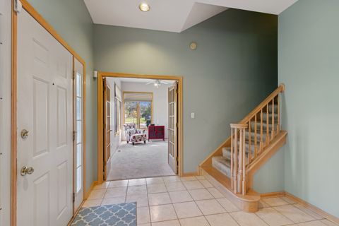 Tiny photo for 18330 Pond View Court, Tinley Park, IL 60477 (MLS # 12453682)