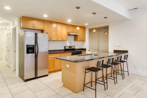 Tiny photo for 2615 S Lowe Avenue #1S, Chicago, IL 60616 (MLS # 12551746)